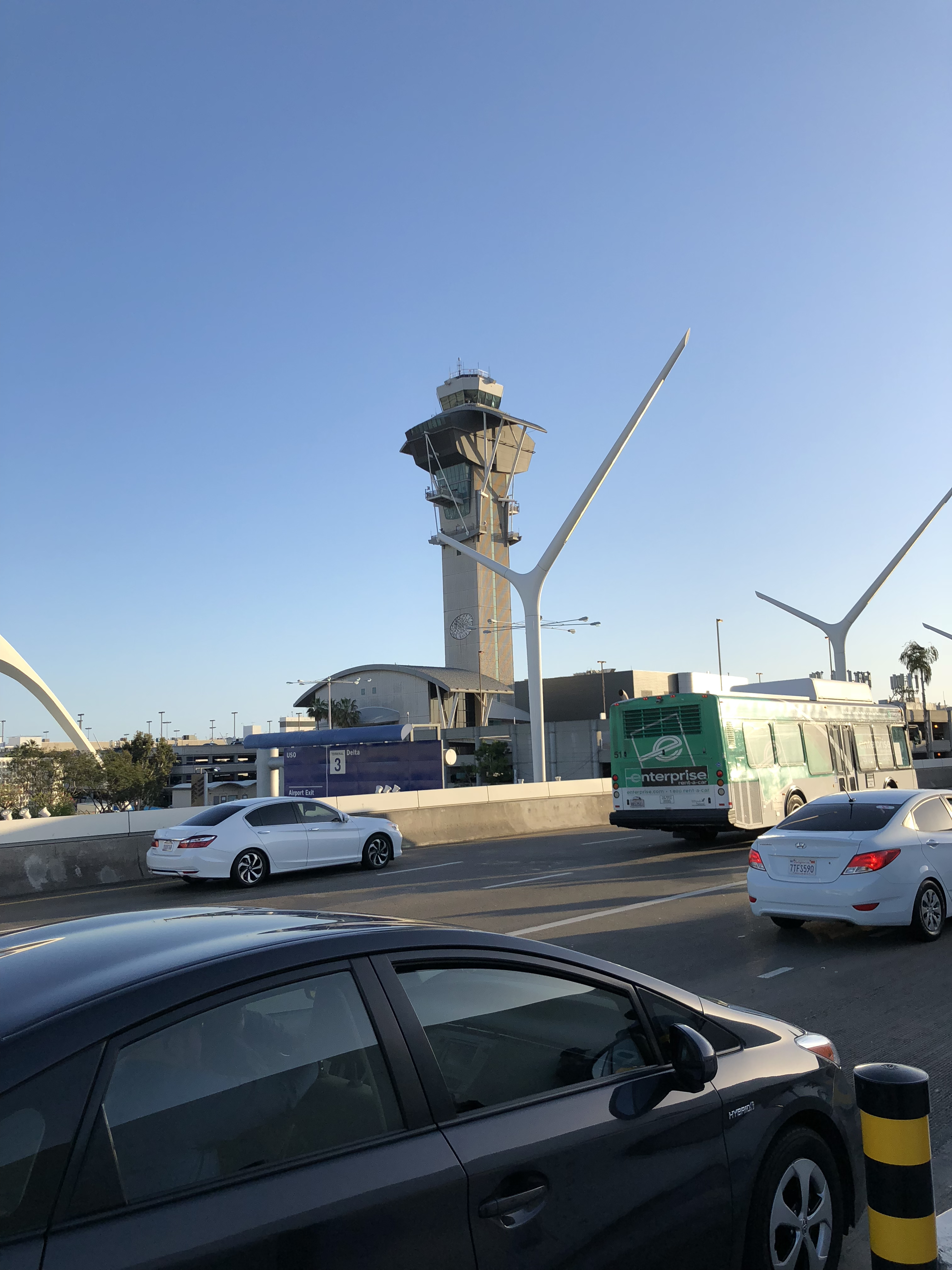 Los Angeles International Airport control tower above the airport roadway